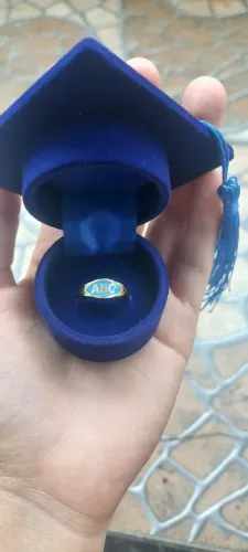 Anel de formatura + caixinha