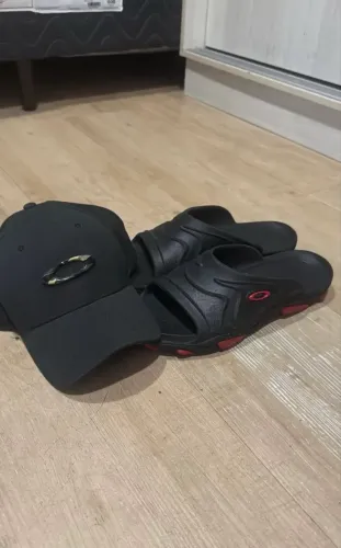 oakley 