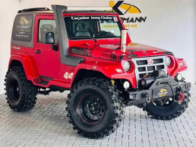 Troller T-4 4X4 3.0 TB Int. Cap. Rígida Diesel 2011