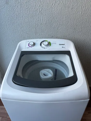 Máquina de Lavar Roupa consul.9kg