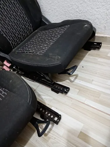 Bancos Dianteiro do Ford Ka
