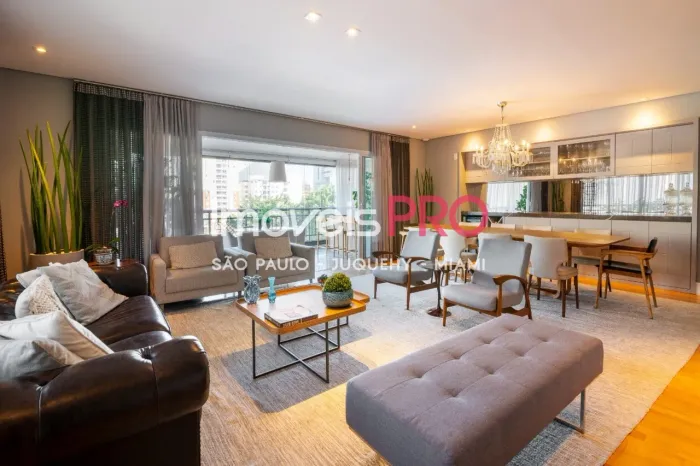 Lindíssimo apto à venda no Itaim de 275m²