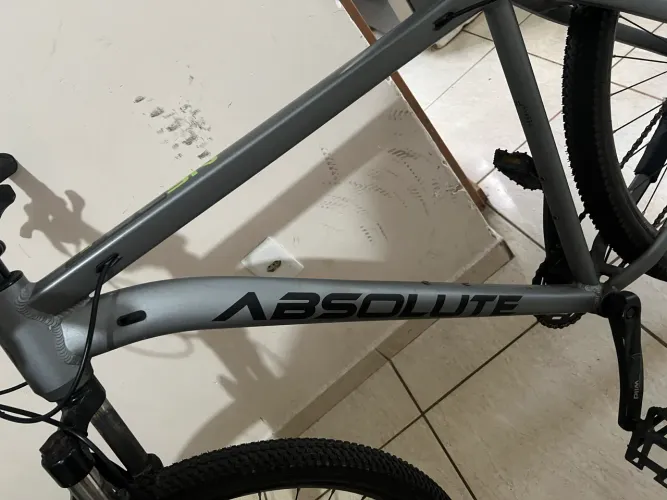 Bicicleta a venda com Xbox 360 de brinde