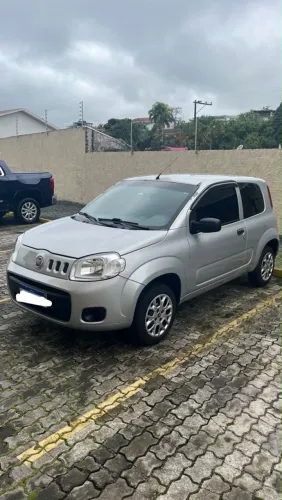 Fiat Uno Vivace 1.0 EVO Fire Flex 8V 3P 2012