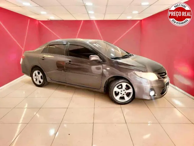 Toyota Corolla GLI 1.8 Flex 16V Aut. 2014