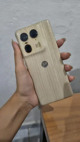 Moto g Edge 50 ultra