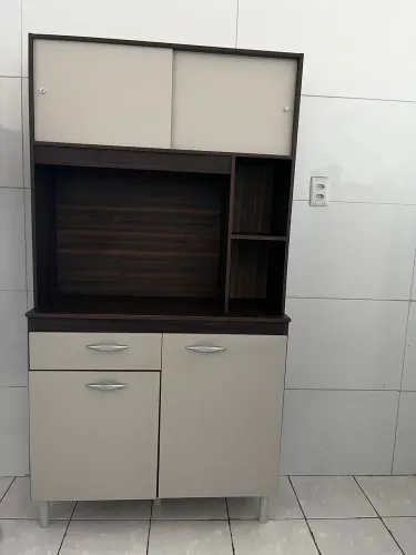 Armário de cozinha em bom estado de conservação 200 reais