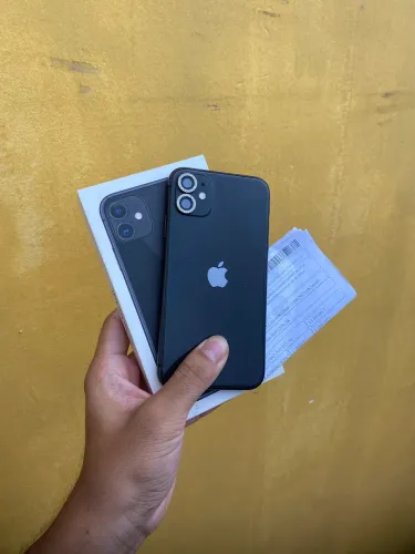 IPHONE 11 64g com nota e caixa
