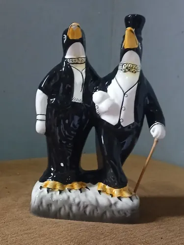 Casal de Pinguins Porcelana