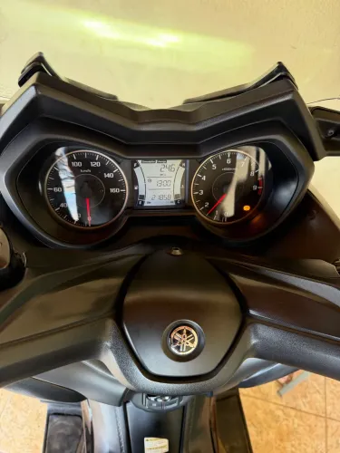 Xmax 250