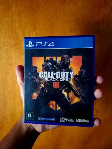 PS4 - Jogo Mídia Física - COD BO4