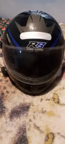 Capacete pro r8
