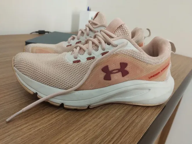 Tênis Under Armour