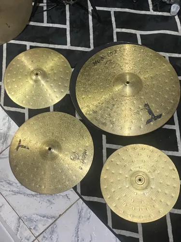 Kit de pratos octagon tasman B8
