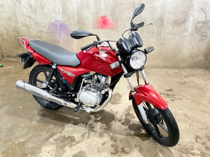 Vendo titan 150