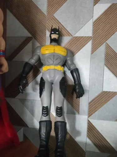 Boneco gigante