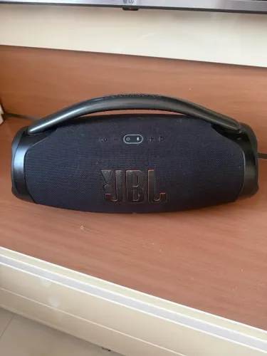 Caixa Boombox 3 