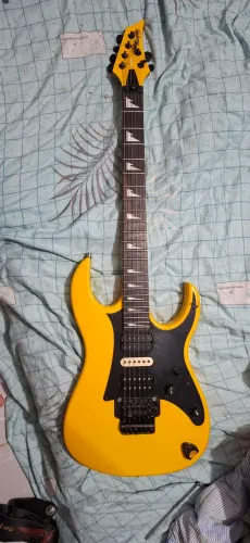 Guitarra memphis by tagima mg 330