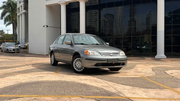 Honda Civic Sedan EX 1.7 16V 130cv Aut. 4P 2001