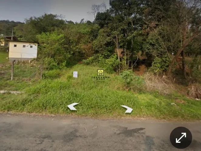 Terreno comercial ou residencial! Por apenas R$ 130.000,00, no bairro Viaduto rua Plinio S