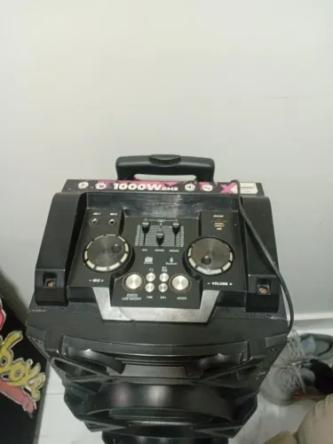 Vendo  Caixa de  som Amvox  1000 watss