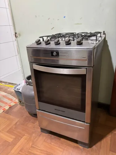 Fogão 4 Bocas Brastemp Inox sem a tampa de vidro
