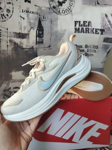 Tênis Nike Fit+ off white