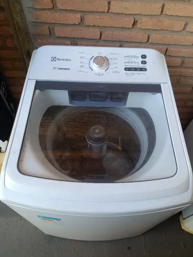 Máquina Eletrolux 15 kg