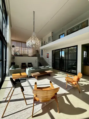 Sobrado à venda e para alugar em Campinas, Loteamento Residencial Jaguari (Sousas), com 4