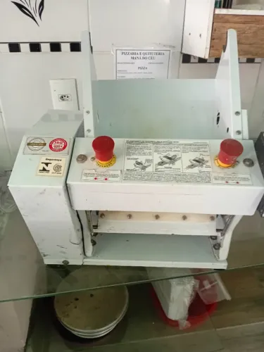 Cilindro vendo barato 2.000.00 faz sua proposta. 