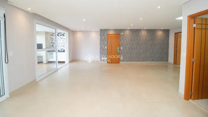 Apartamento 3 quarto(s), no bairro Centro