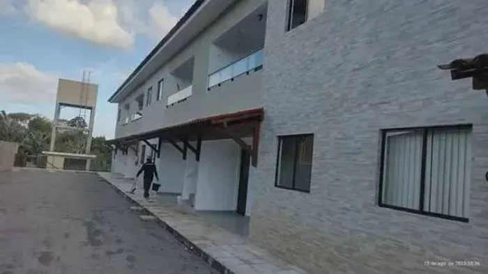 Aapto para locação em Aldeia, km 4, apenas 100m da PE 27 estrada de Aldeia
