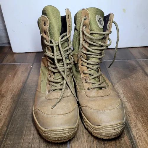 Coturno Tático / Bota Militar Force Militar - Tamanho 42 (Coyote / Bege)