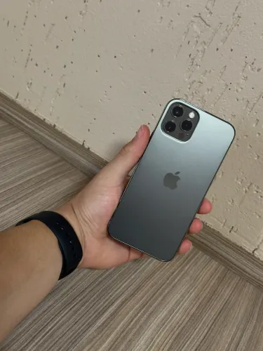 iPhone 12 Pro 128 GB - Grafite - Ótimo estado!