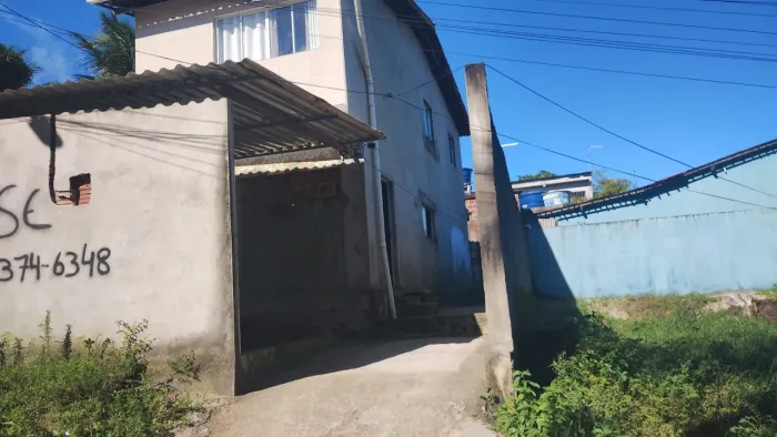 Vendo 2 Casa boa de verdade cuida 