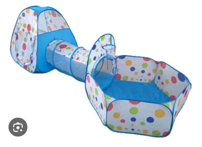 Túnel infantil com piscina de bolinhas