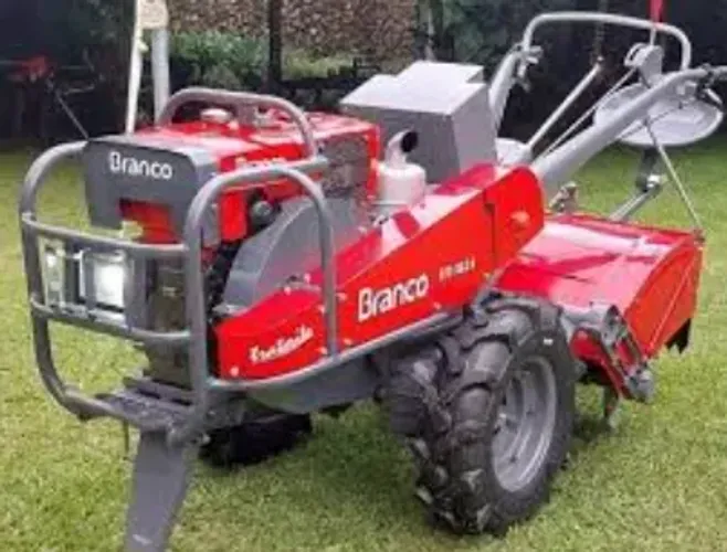 Micro Trator Branco 18 HP com Enxada Rotativa e Partida Elétrica e Grátis Bateria