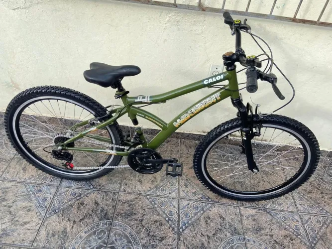Bicicleta aro 24 infantil Caloi Max 21 marchas com suspensão e rodas aéreo!!