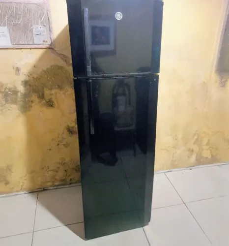 Geladeira GE frost free duplex não está gelando