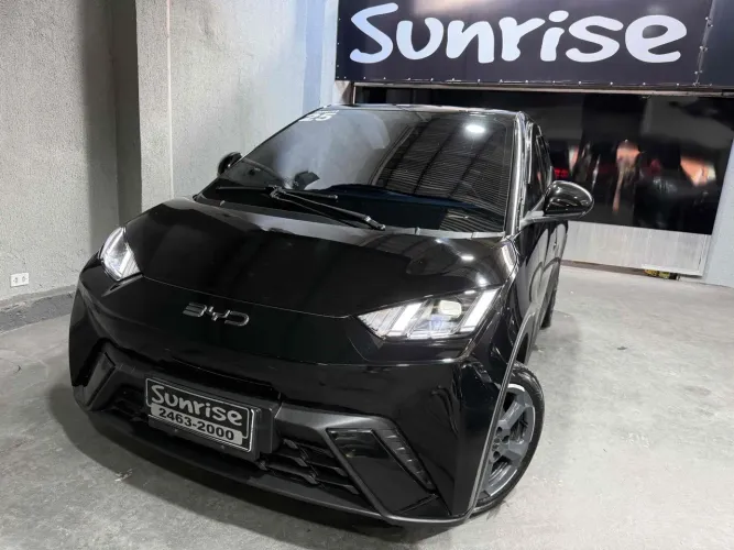 BYD Dolphin Mini (Elétrico) 2025