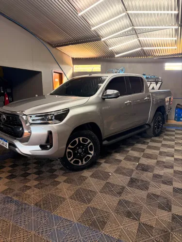 Toyota Hilux CD SRX 4X4 2.8 TDI 16V Diesel Aut. 2024