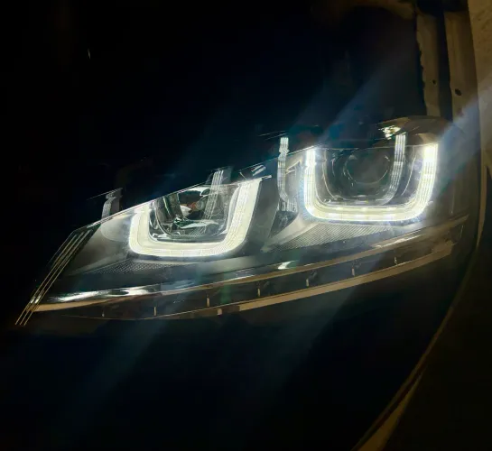 Farol Led modelo Golf R MK7 2013 -2017 Novo