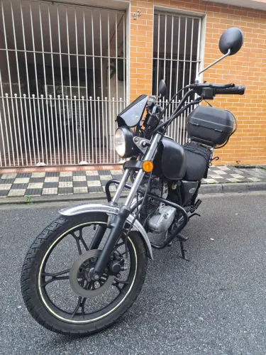 Suzuki Intruder 125cc ano 2011
