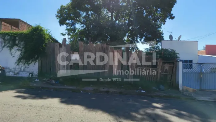Terreno Padrão em São Carlos