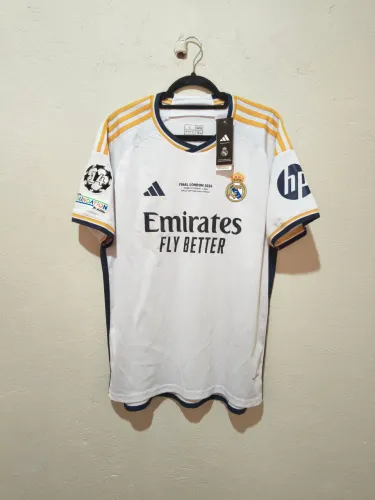 Kit camisa e short real Madrid, 2024