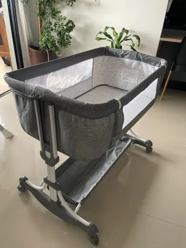 Berço Acoplável Co-Bed com Colchão, Mosquiteiro e Cesto