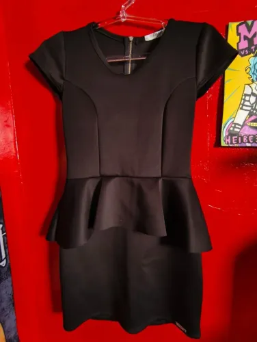 Vestido Preto Peplum Canelado/Neoprene P/M - Perfeito Estado!