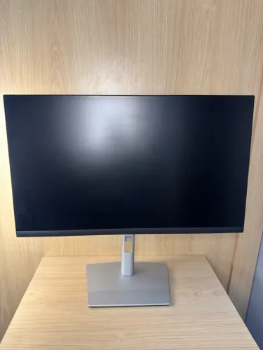 Monitor Dell 24 P2422H | IPS Full HD | Base Ajustável