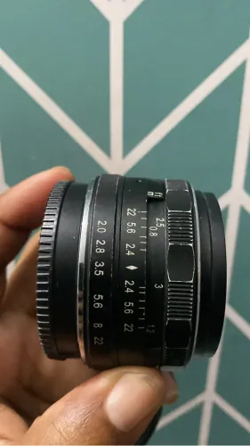Lente Blackmagic 4k 25mm 