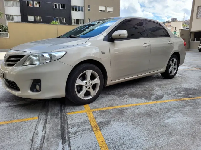 Toyota Corolla XEI 2.0 Flex 16V Aut. 2014